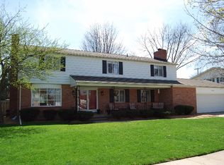 3332 Parkway Dr, Bay City, MI