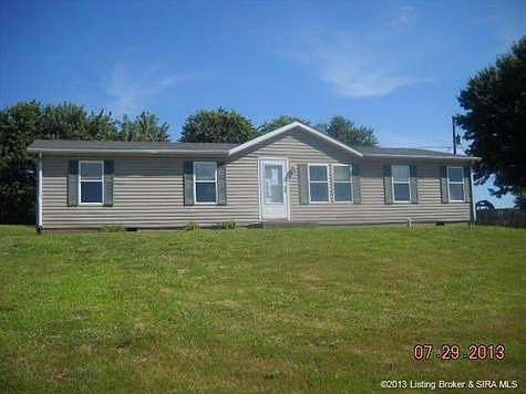 1st image of 130 E Oak Dr