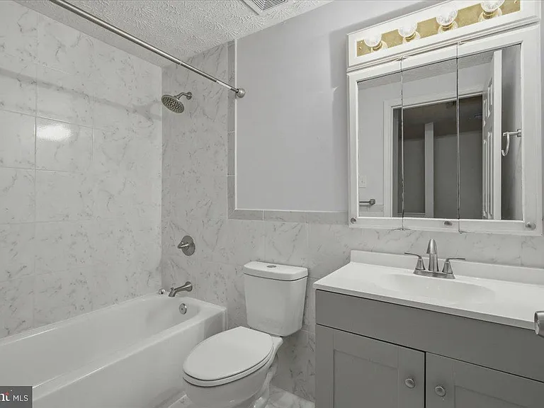 508 Palmspring Dr — Photo 26