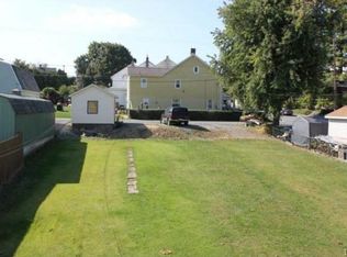 866 2nd St, Whitehall, PA 18052