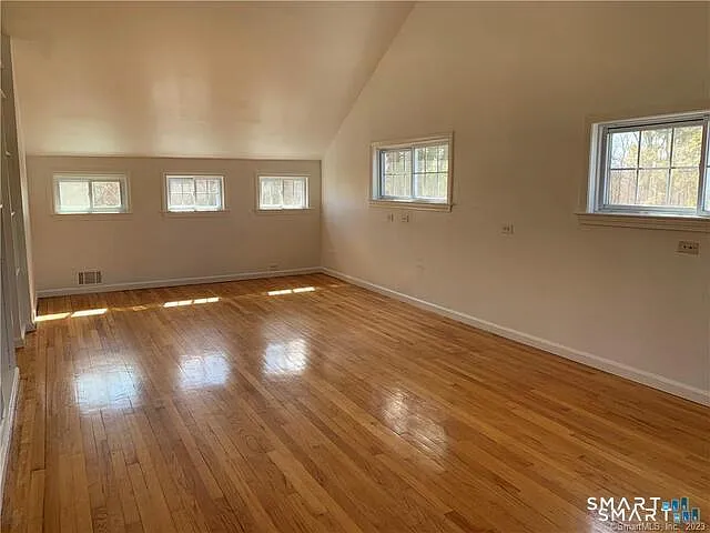 18 Platts Hill Rd — Photo 8