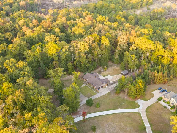 35 Chaffee Creek Trl, Camden, AR 71701
