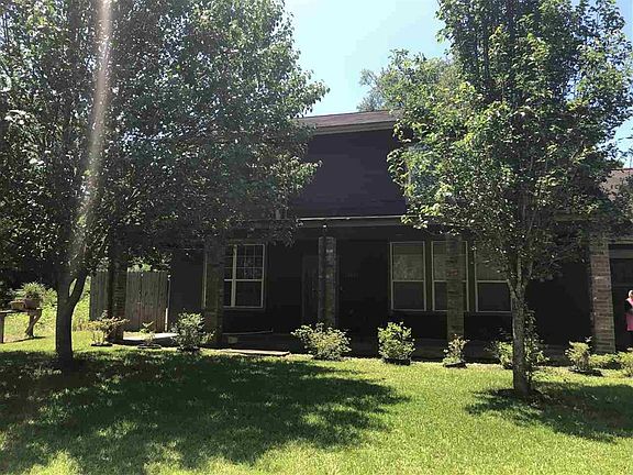 2nd image of 8075 Highway 190 W