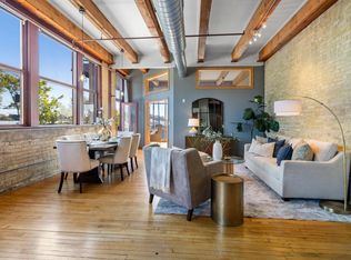 215 W Maple St APT 111, Milwaukee, WI 53204