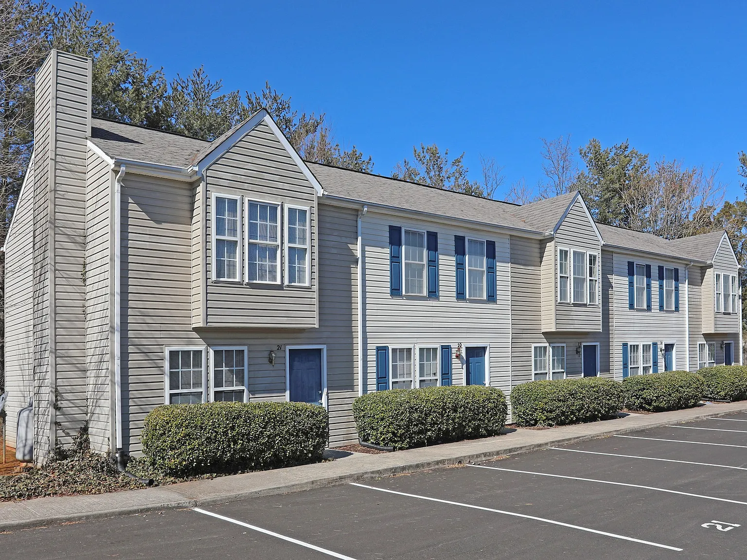 Del Ray Townhomes — Photo 1