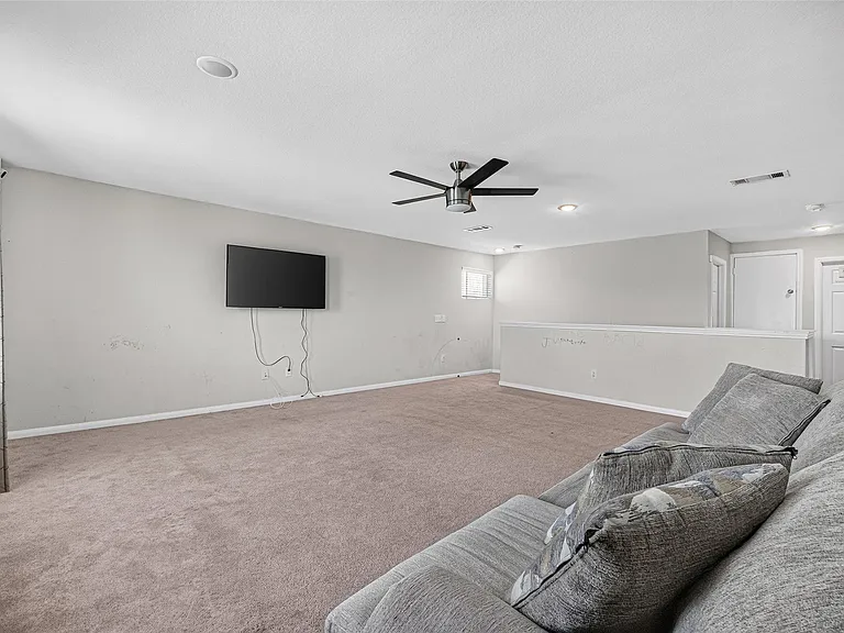 7031 Hobby Wind Ridge Dr — Photo 40