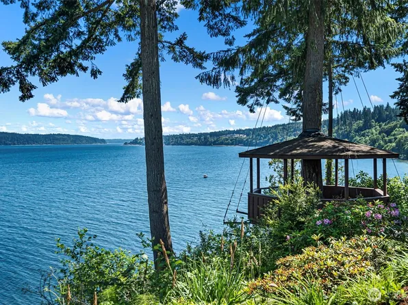 15133 Defiance Drive SE, Olalla, WA 98359