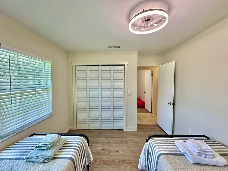 126 Lake Francis Dr — Photo 15