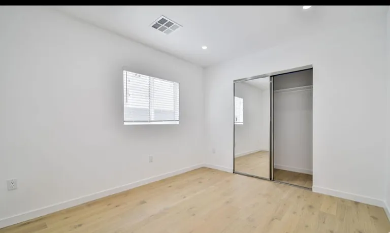 5462 Carlin St — Photo 10