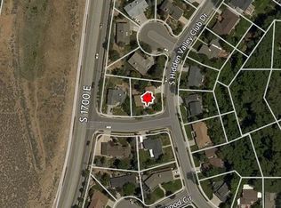 1617 E Hidden Valley Dr, Sandy, UT 84092