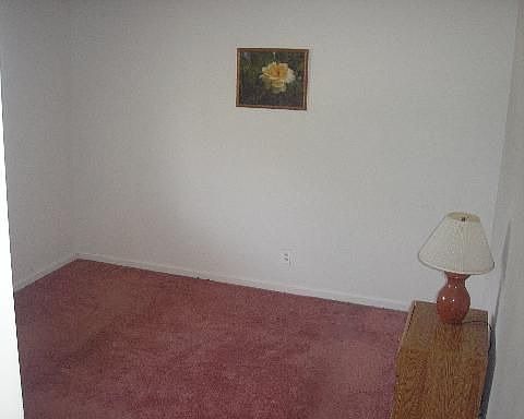 4th image of 1875 Tall Oaks Dr #24