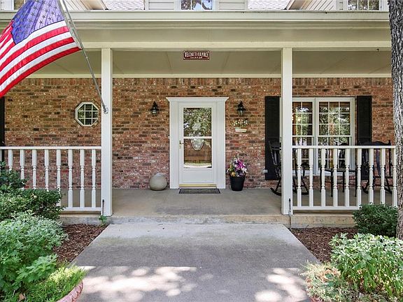 5th image of 1604 Schumac Ln