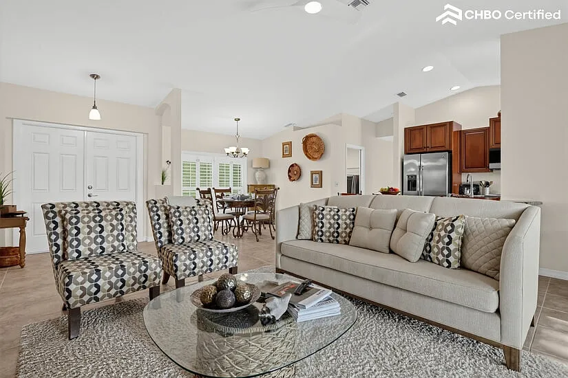 3 Bedroom Two Bath in Cape Coral FL — Photo 2