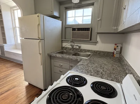 157 N 4th E, Mountain Home, ID 83647