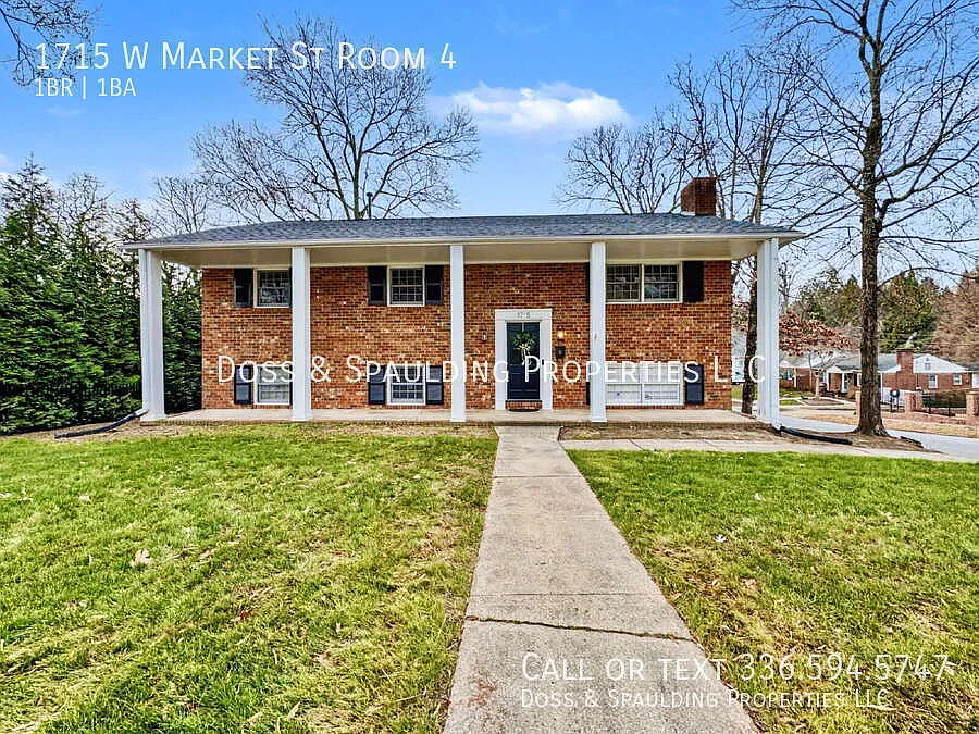 1715 W Market St #4