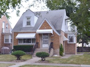 9259 S Sawyer Ave, Evergreen Park, IL 60805