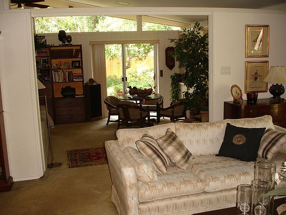 5th image of 1648 S Lake Shore Dr