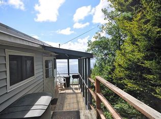 1420 Pearl St W, Tillamook, OR 97141