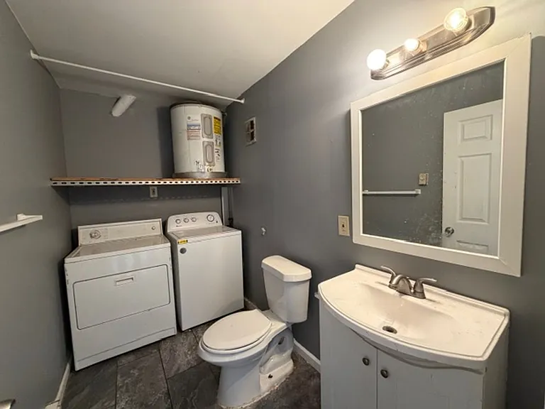 7326 Hazelcrest Dr — Photo 4