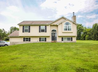 1095 Hideaway Hill Rd, Kunkletown, PA 18058