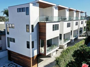 8620 Olin St #2, Los Angeles, CA 90034