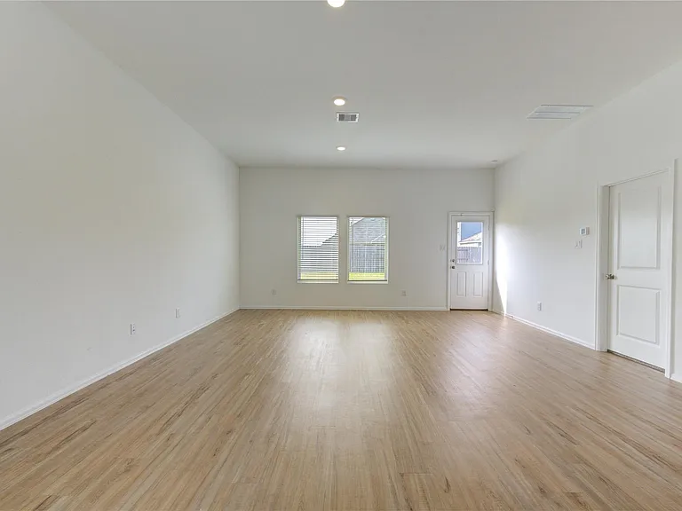 3418 Spanish Oak Ln — Photo 10