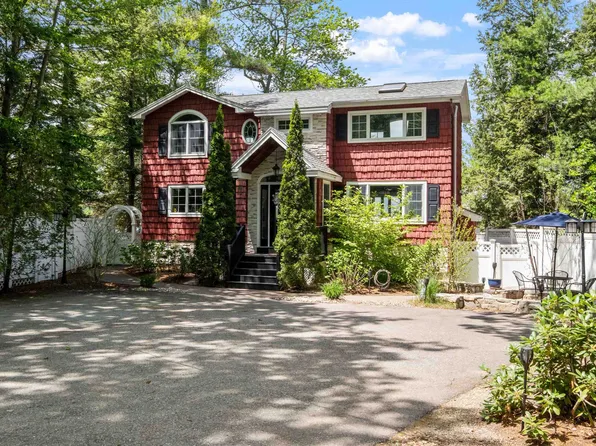 239 Dockham Shore Road, Gilford, NH 03249