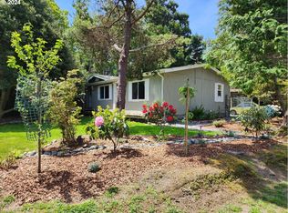 821 Lakeshore Dr, Port Orford, OR