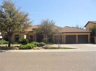 109 Omeara Cir, Laredo, TX 78045