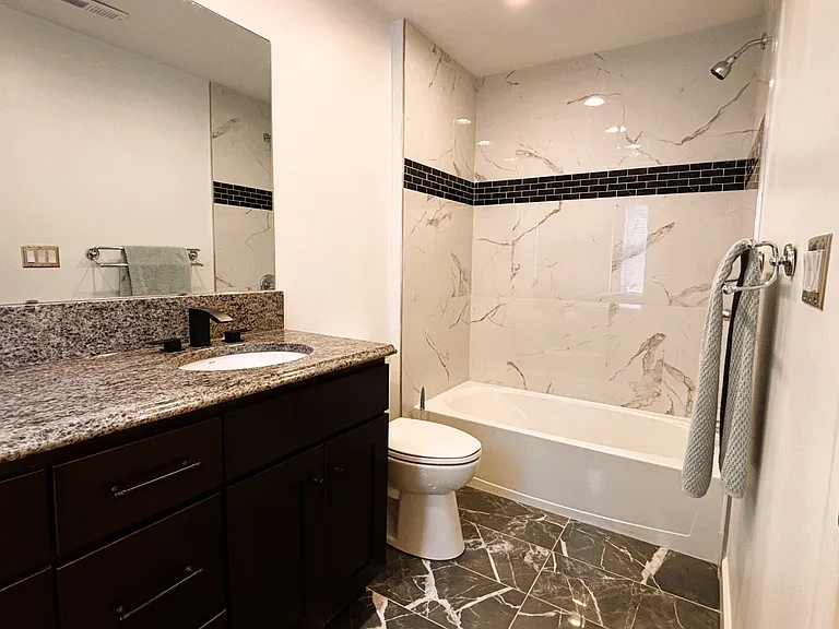 1714 E Pratt St — Photo 11