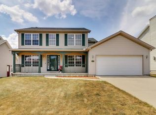 1533 Torrey Pines Rd, Normal, IL 61761