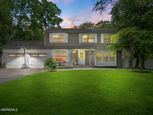 10 Galahad Drive, Manalapan, NJ 07726