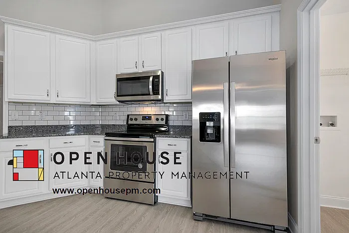 4 bed, 2.0 bath, 2337 sqft, $2,400 — Photo 4