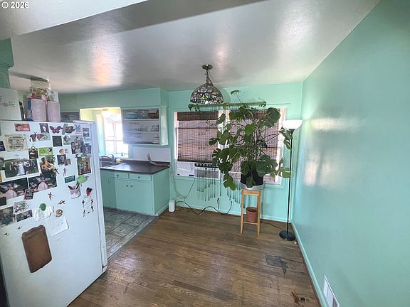 5th image of 5133 SE 84th Ave