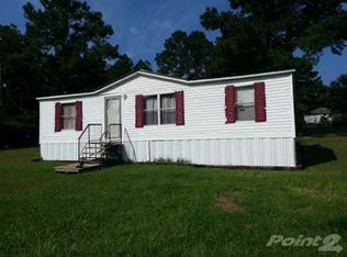 886 Pelham Ave, Graceville, FL 32440