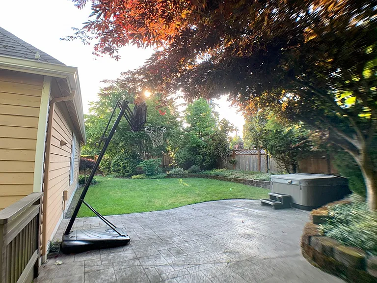 9036 116th Ave NE — Photo 26
