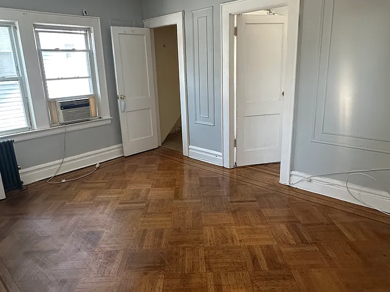 190 Keer Ave #3 — Photo 4