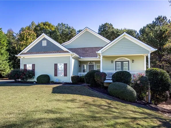 549 Arbor Hills Rd N, Talking Rock, GA 30175