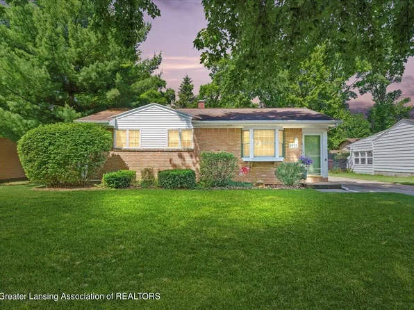 1933 Hamilton St, Holt, MI 48842