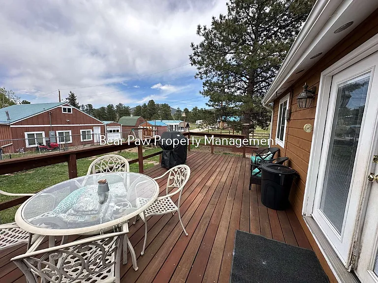 6058 Park St — Photo 14