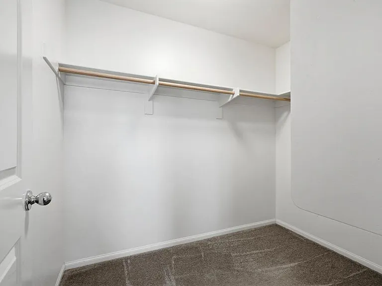477 Prosperity Dr — Photo 26