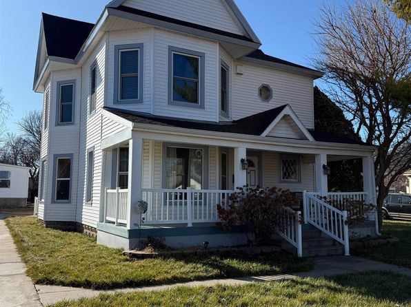 539 W 7th St, Larned, KS 67550