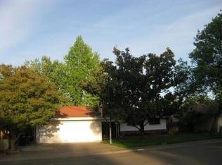 4720 Bellue St, Carmichael, CA 95608