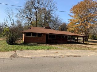 17 N Costilow St, Broken Bow, OK 74728