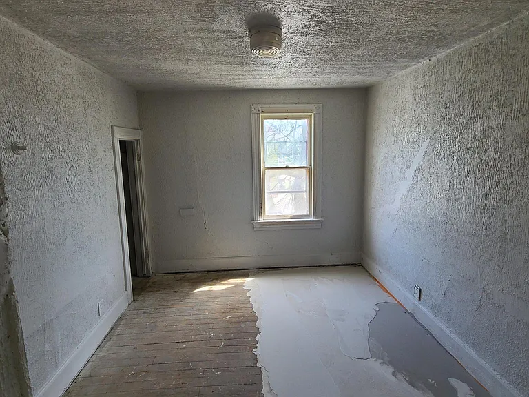 3722 W Brown St — Photo 9