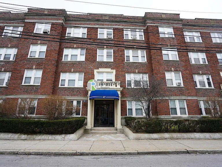 43-47 Linden St — Photo 13