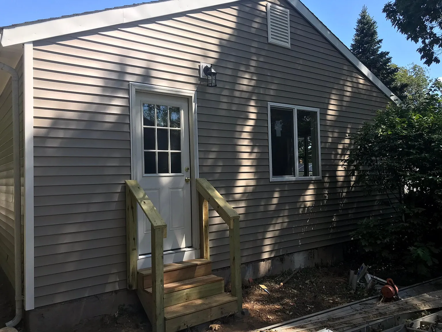 4 bed, 1350 sqft, $2,950 — Photo 4