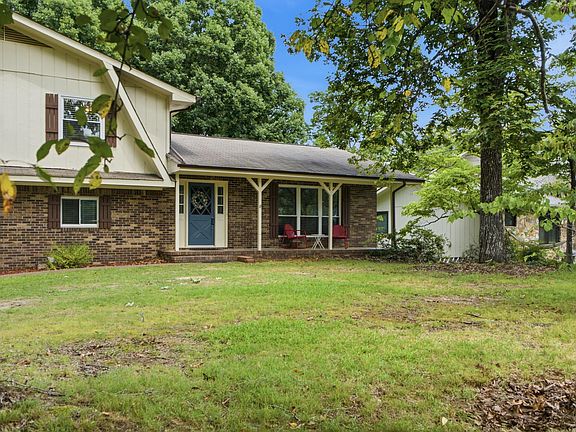 2nd image of 2407 Cedar Creek Dr