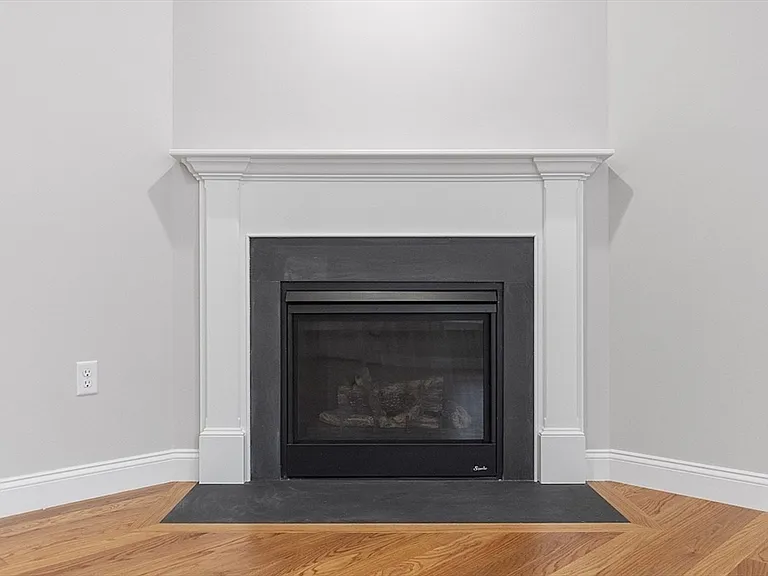 149 Lowell Rd #U-1 — Photo 5