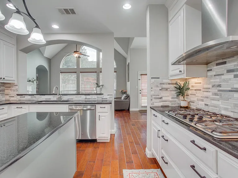 12221 Montclair Bnd — Photo 17